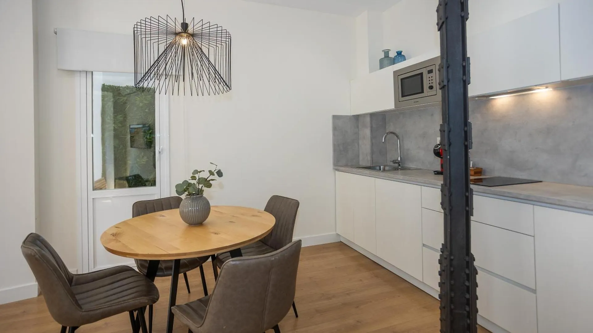 Chinitas Urban Apartments مالقة