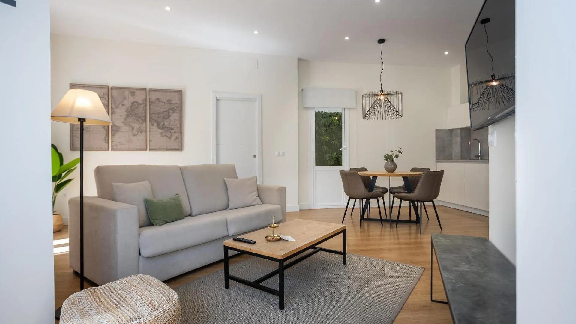 Chinitas Urban Apartments مالقة