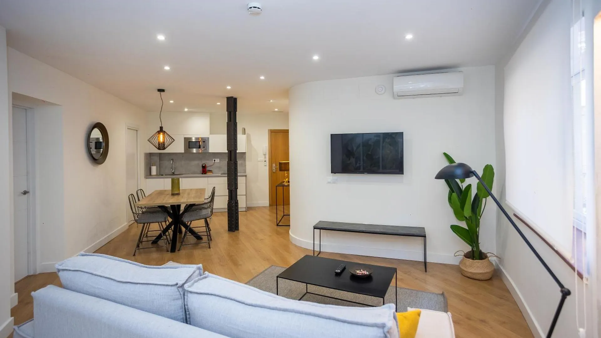 Chinitas Urban Apartments مالقة 0*,  إسبانيا