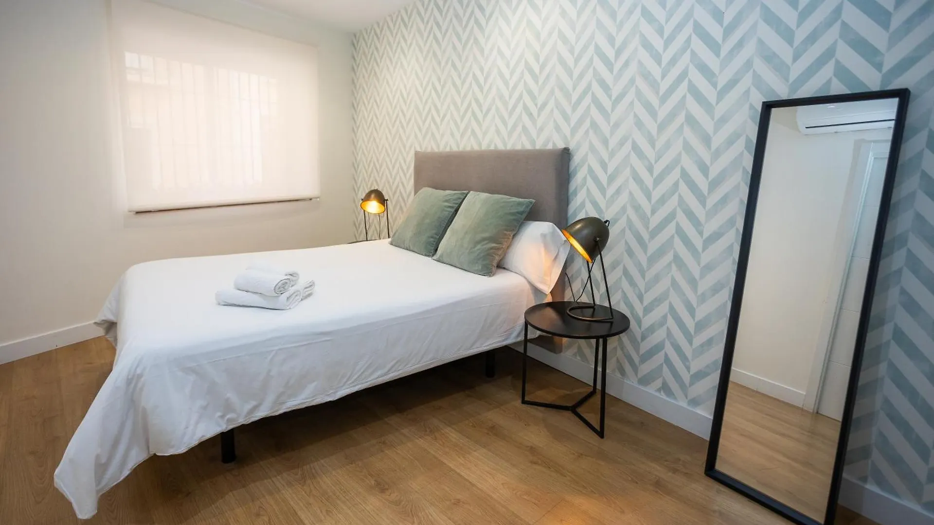 Chinitas Urban Apartments مالقة