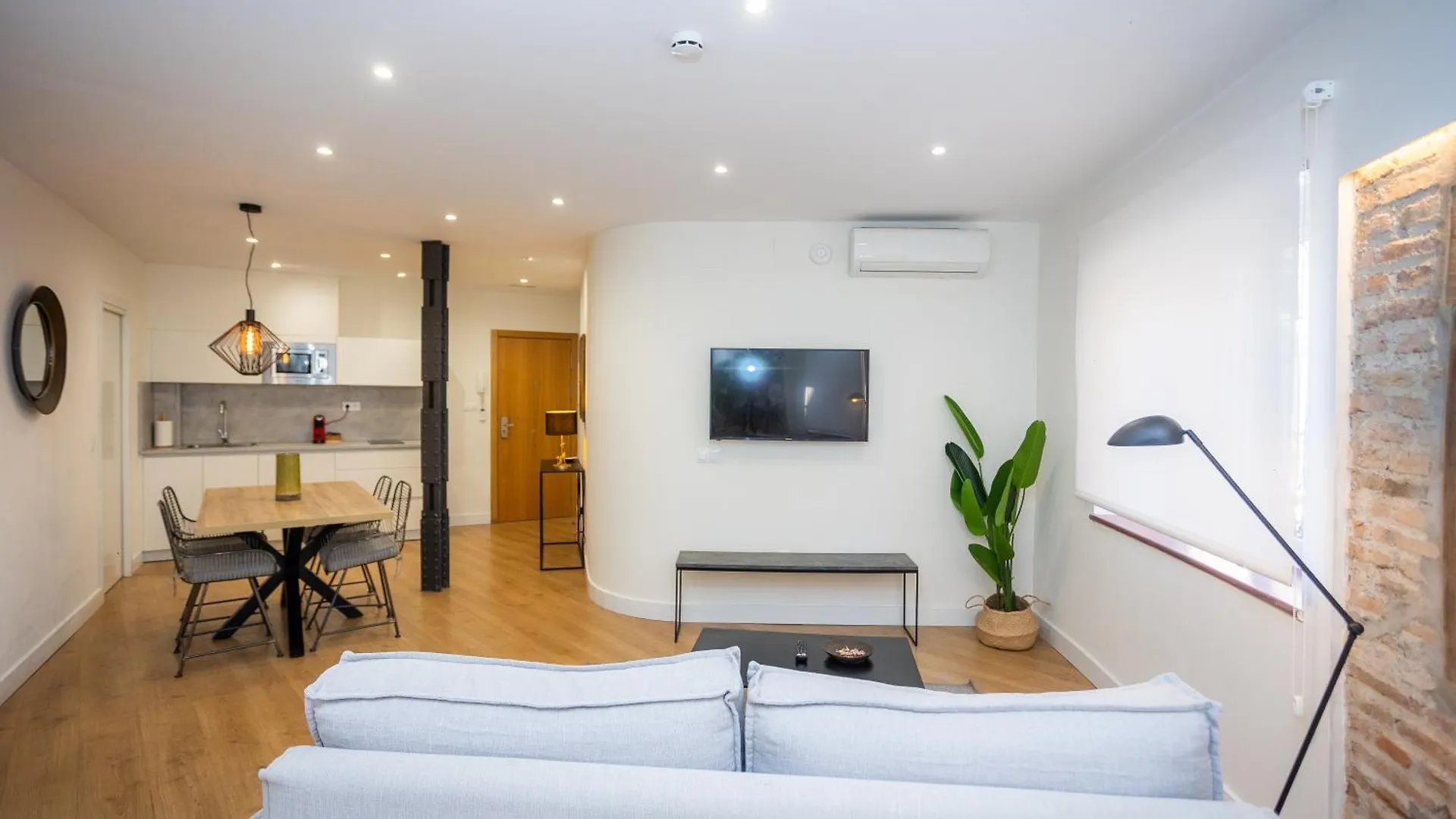 Chinitas Urban Apartments مالقة