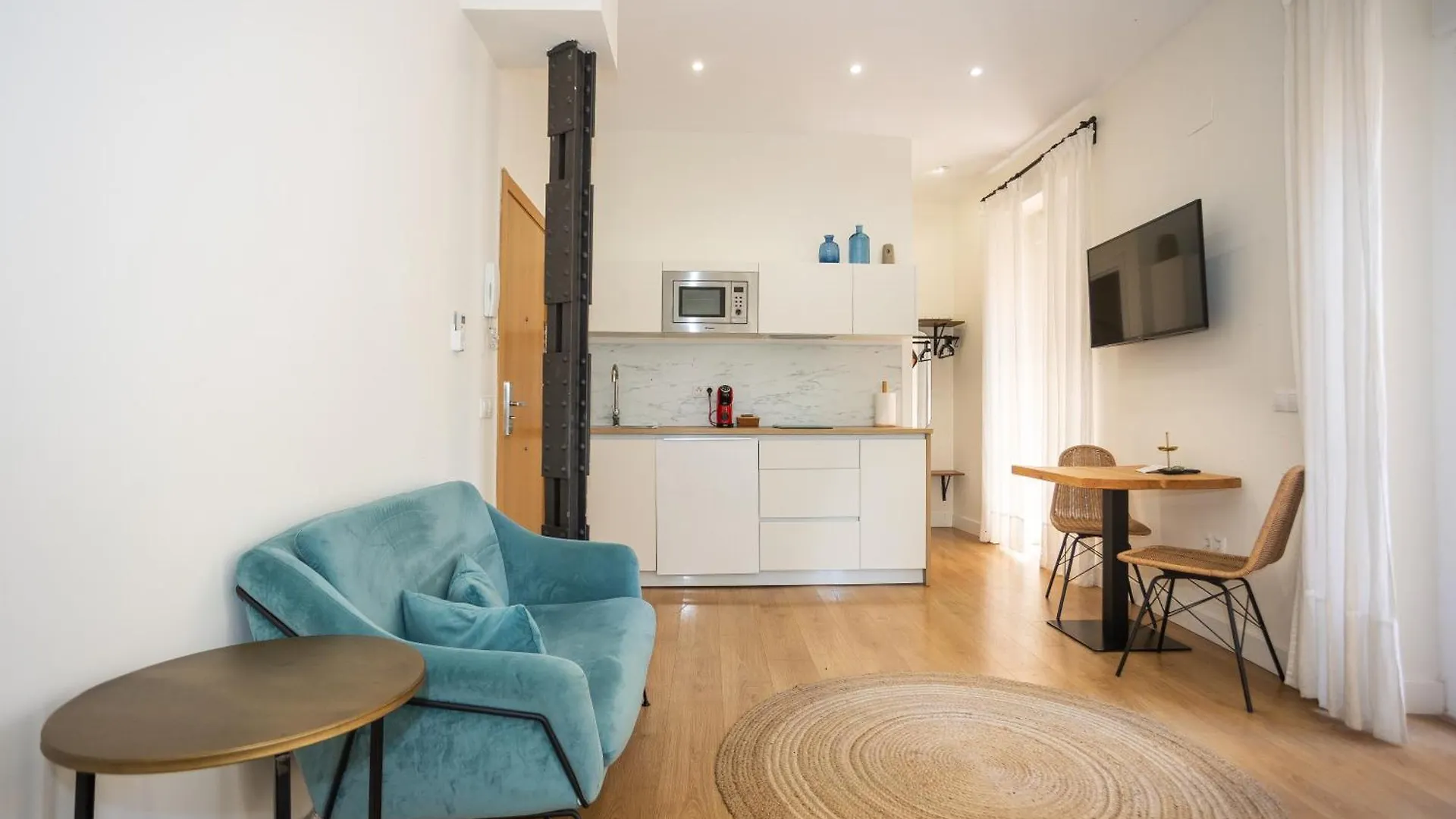Chinitas Urban Apartments مالقة